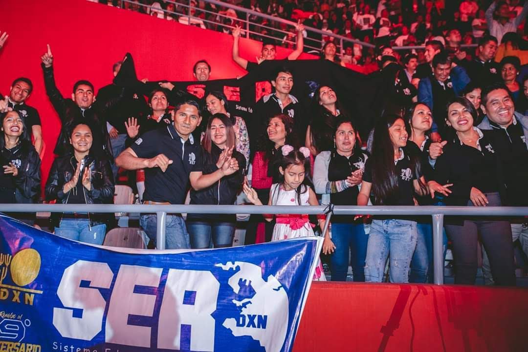Socios reunidos en la comunidad SERDXN